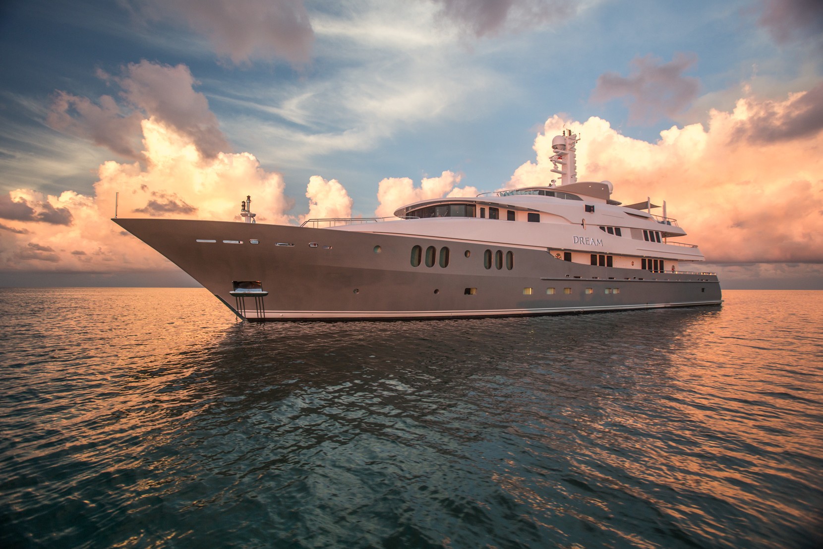dream charter yachts